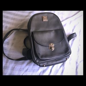 Mini Fashion Black Backpack